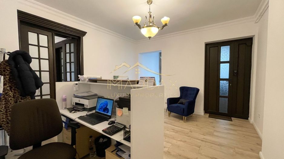 Spatiu de birouri in Vila Interbelica ***104mp utili***// Victoriei - Poză 16