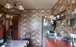 Parter cu structură pentru etaj, curte amenajată și organizare impeca - Poză 35