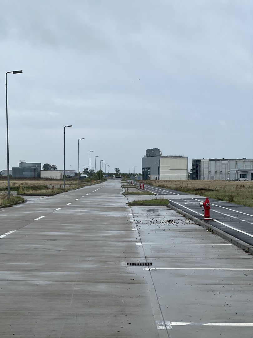 Teren intravilan cu toate utilitățile în Park Industrial - Poză 1