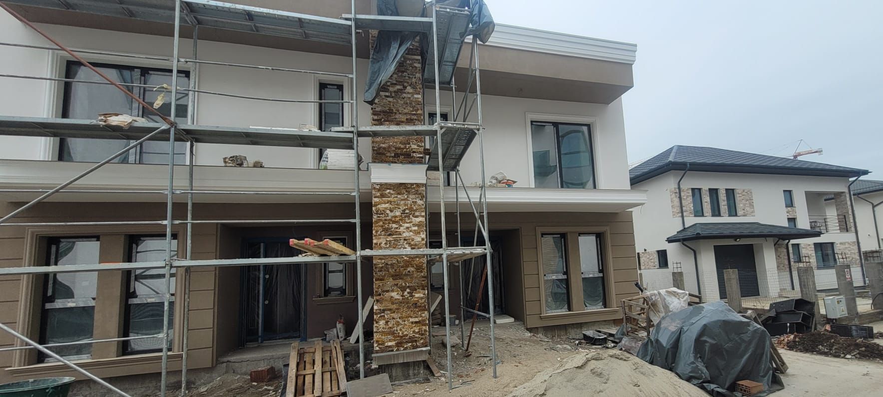 VILA IN CURS DE FINALIZARE SITUATA LINGA ASTORIUM GARDEN.PALLADY! - Poză 22