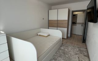 Apartament de vânzare 3 camere zona Balanta/Parcare sub și supra terană - Poză 4