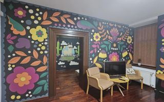 zona Piata Unirii, pietonala; centrala proprie; doua dormitoare. - Poză 4