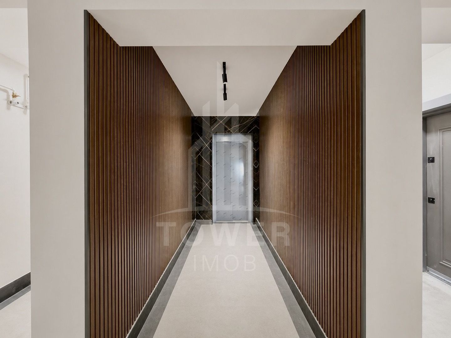 Apartament 3 camere- la cheie- Calea Surii Mici - Poză 13