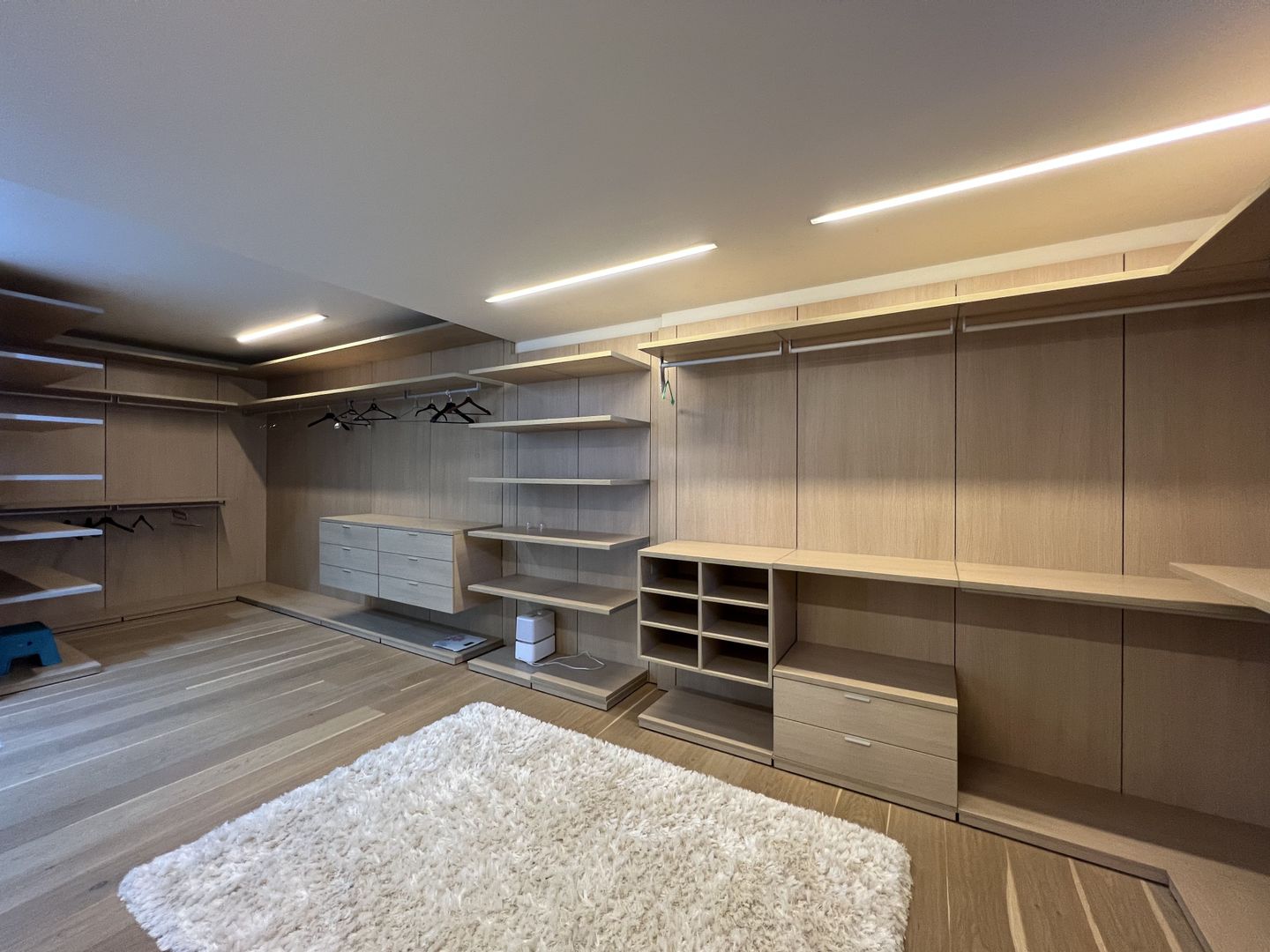 LUXURY MANSION FOR RENT - Poză 7