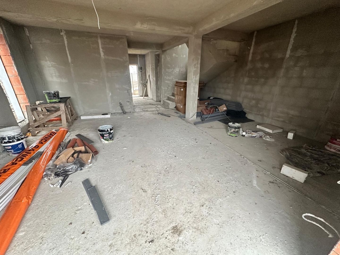 CASA INDIVIDUALA, 4 CAMERE, TOATE UTILITATILE, TEREN 300 MP, COMIS 0% - Poză 4