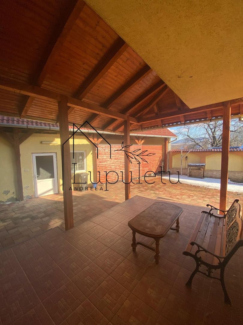 VILĂ PREMIUM DE VÂNZARE | STRADĂ PRIVATĂ | 5 CAMERE | Rasinari - Poză 20