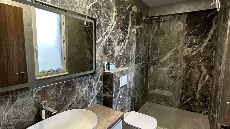 Duplex deosebit cu garaj și subsol - Poză 14