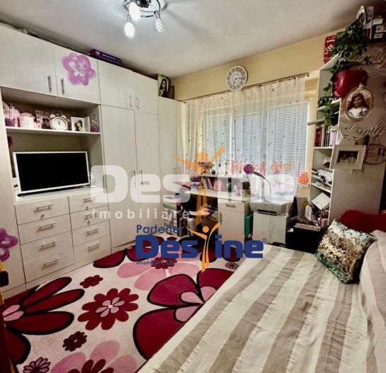 Apartament 2 camere, decomandat, zona excelenta, Calea Aradului - Poză 2