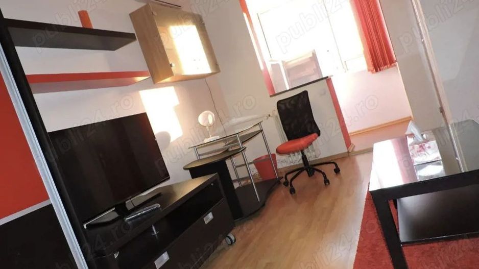 Garsoniera zona Liviu Rebreanu - TItan - Poză 1