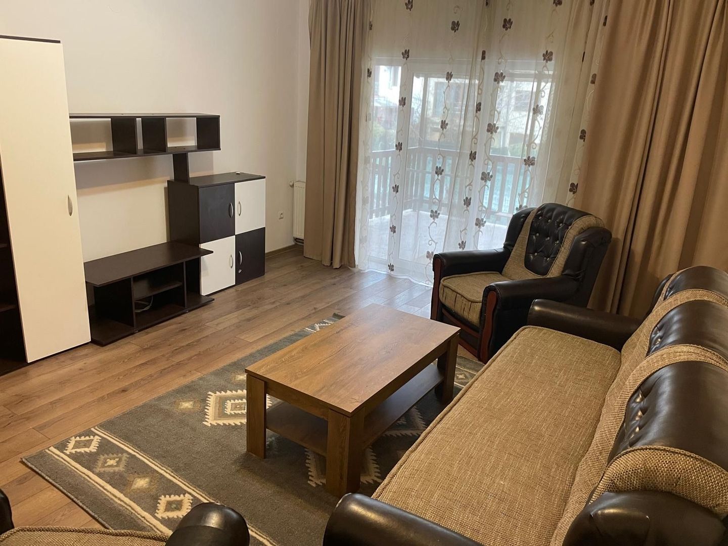 Apartament 3 camere zona Braytim - Poză 1