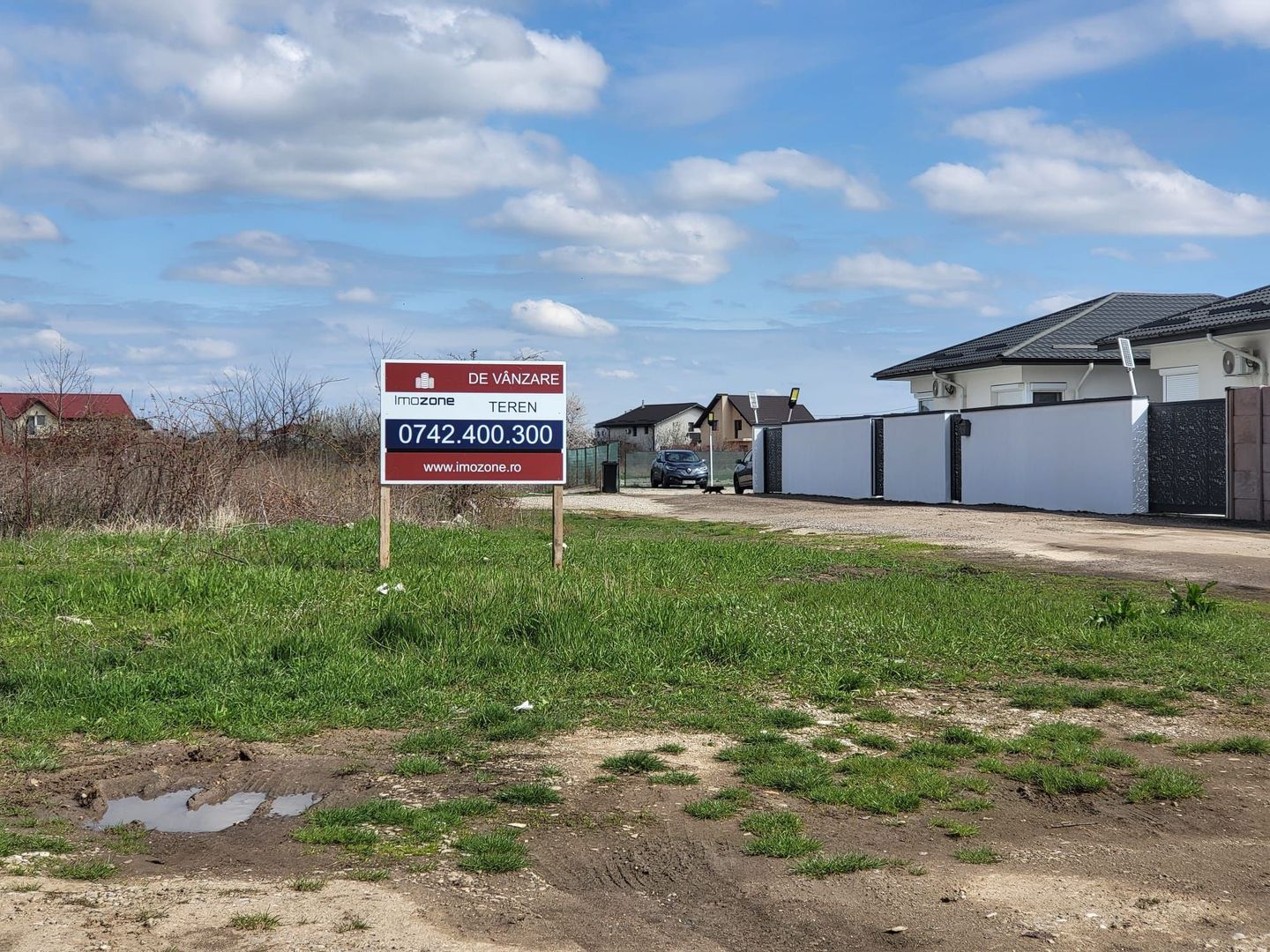 PENTRU INVESTITORI! - TEREN CU AUTORIZATIE DE CONSTRUIRE / ZONA FERME / OTOPENI - Poză 4