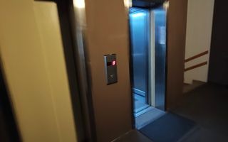 Spațiu Comercial de Închiriat – 380 mp - Poză 1