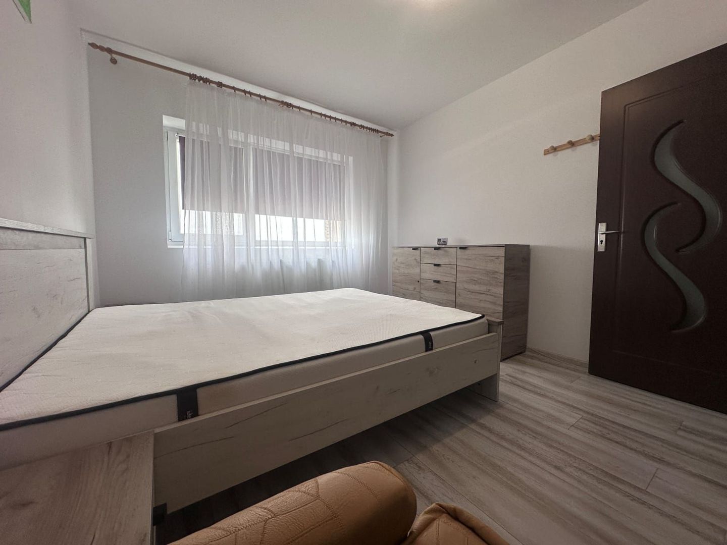 Renovat! Inchiriere apartament cu 2 camere in micro 4 - Targoviste - Poză 5