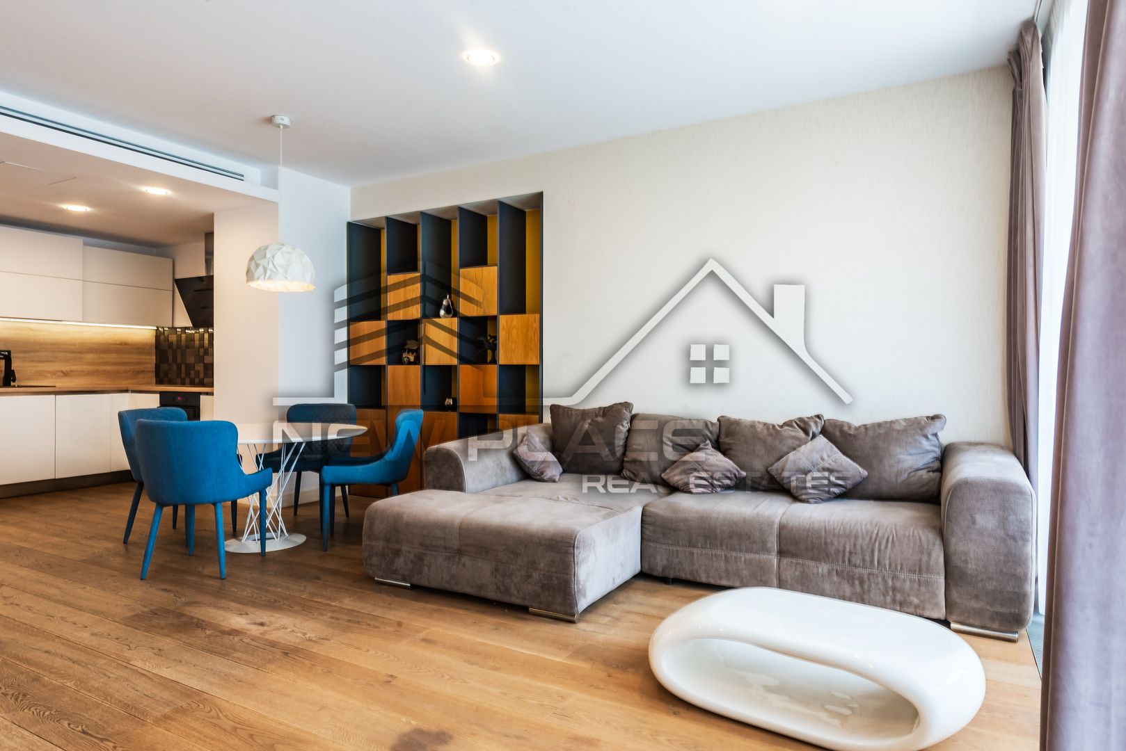 Cortina Residence | Exclusivitate | 950 Eur+TVA | Mobila Rovere | LUX - Poză 1