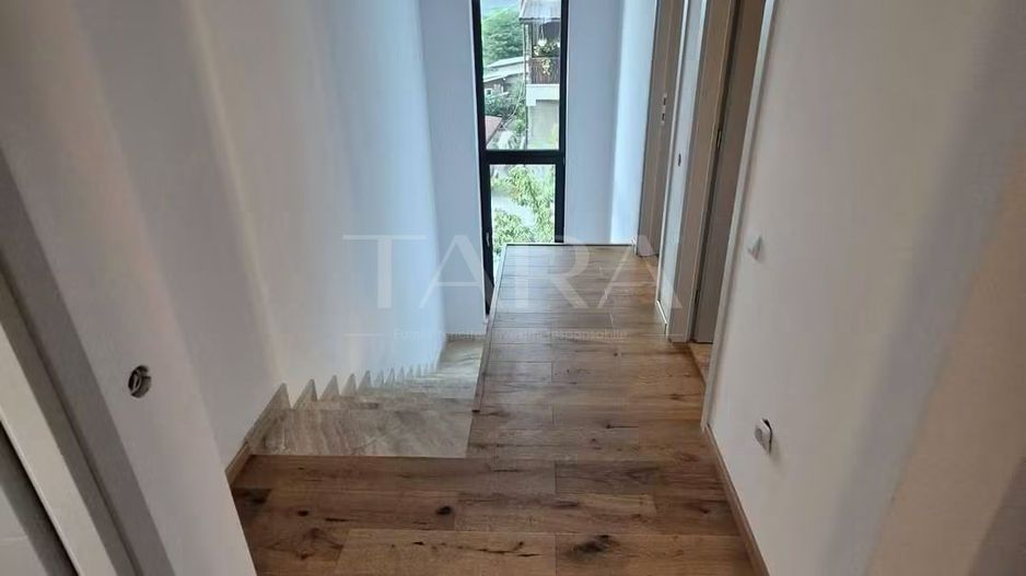 Vilă premium ultracentrală, teren 500 mp, Apahida. - Poză 1
