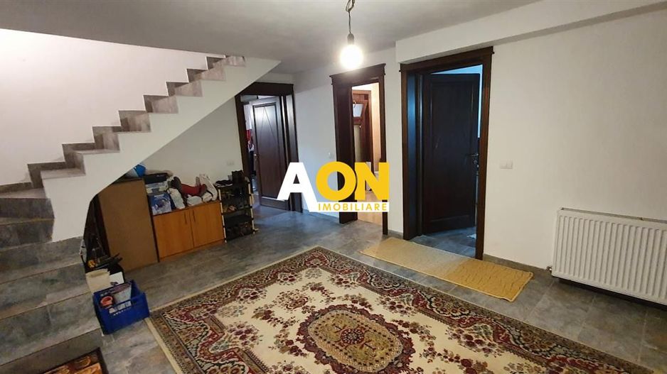 Casa parter+demisol, 1200 mp teren, pretabila pt 2 familii, Sard - Poză 17