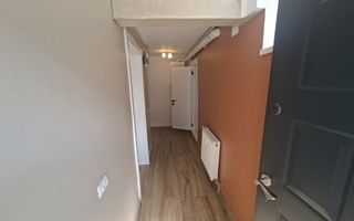 Apartament 2 camere semidecomandat Brasovul vechi - Poză 4