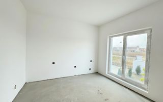 Duplex cu 4 camere, despărțit prin camera tehnica | Mosnita Veche | Lidl - Poză 7