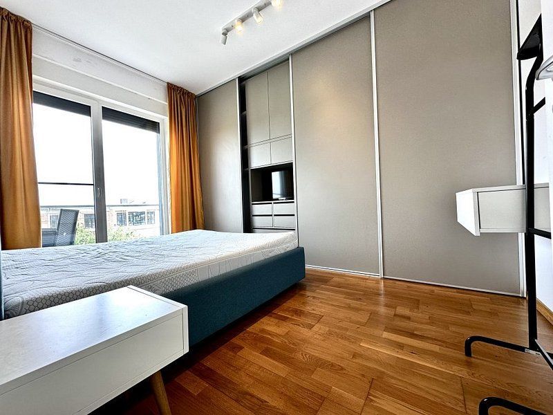 Apartament cu 2 camere, priveliște spre pădure, cochet si primitor, zona Lipovei - Poză 19