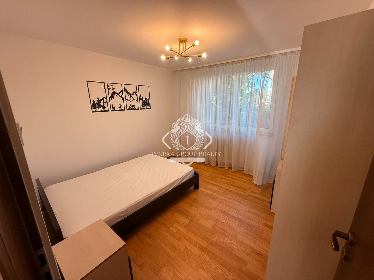 Apartament 4 camere I etaj 2/4 I decomandat I 4 balcoane+2 bai I Baneasa - Poză 3
