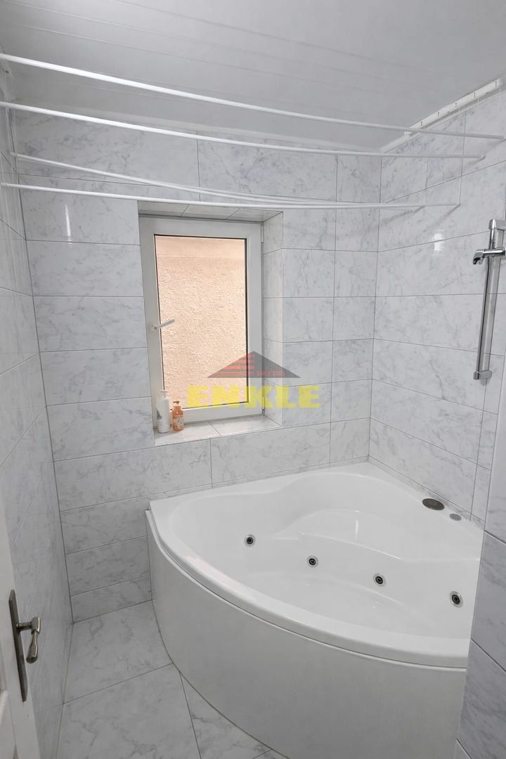 Apartament 4 camere DECOMANDAT – Ultracentral, Bd. Mihai Eminescu - Poză 11