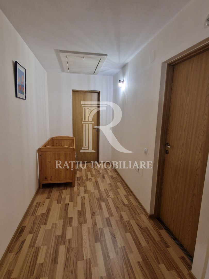 Apartament cu 3 camere | Vedere Panoramica | Nufarul | Oradea - Poză 3