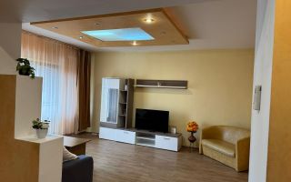 2 camere, Calea Bucuresti, M-uri - 177 000 Euro - Poză 1