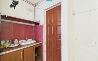 Garsonieră la parter zona UMT - Poză 4