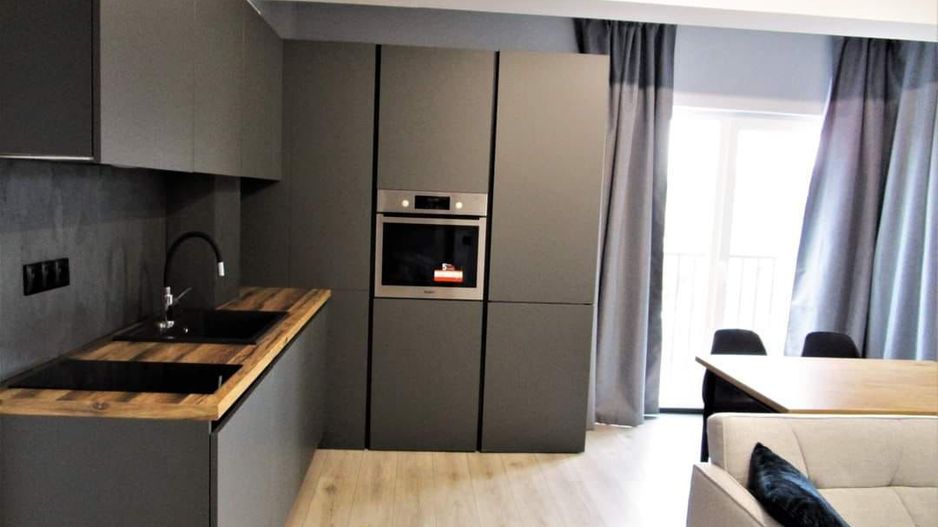 Apartament la Cheie cu parcare zona Balastierei Floresti - Poză 3