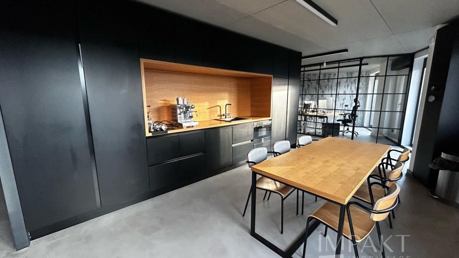 Spatiu pentru birouri elegant și versatil în locație premium! - Poză 2