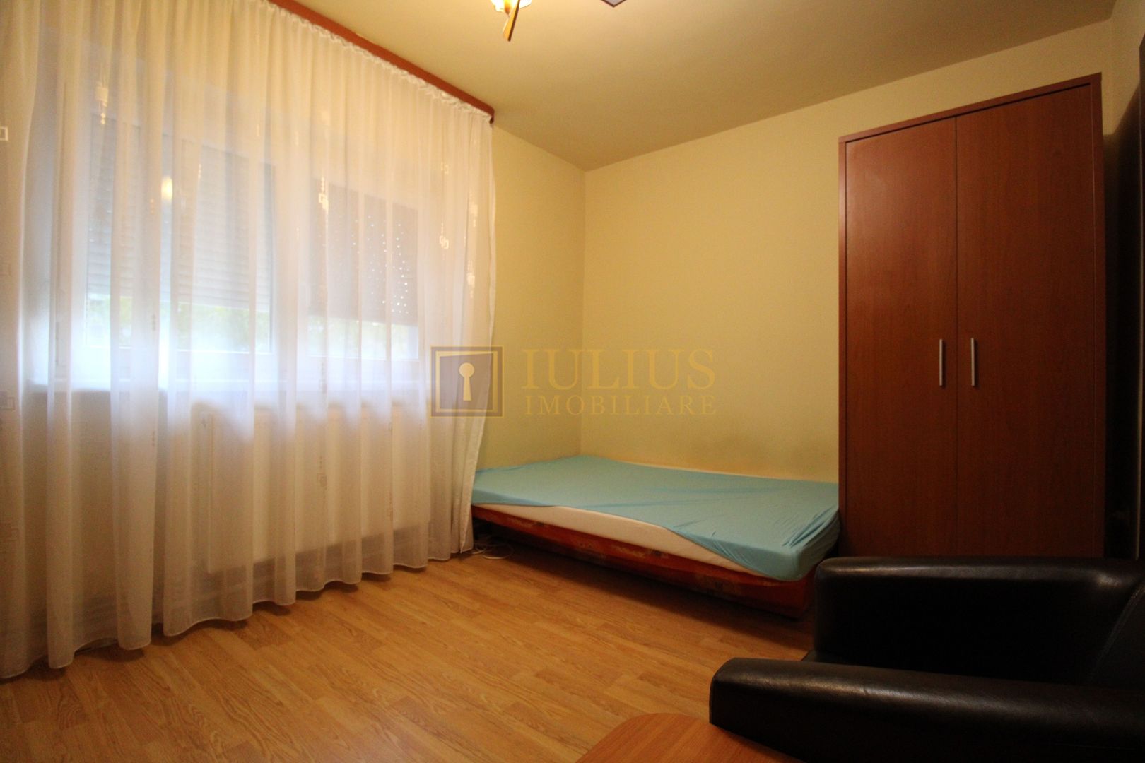 Zona Simion Barnutiu, 2 camere, centrala proprie. - Poză 9