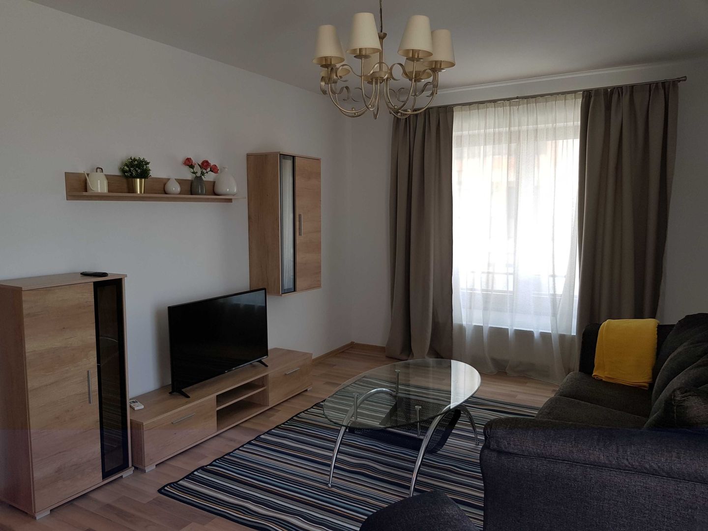 De vanzare apartament 2 camere Grozavesti - Poză 2