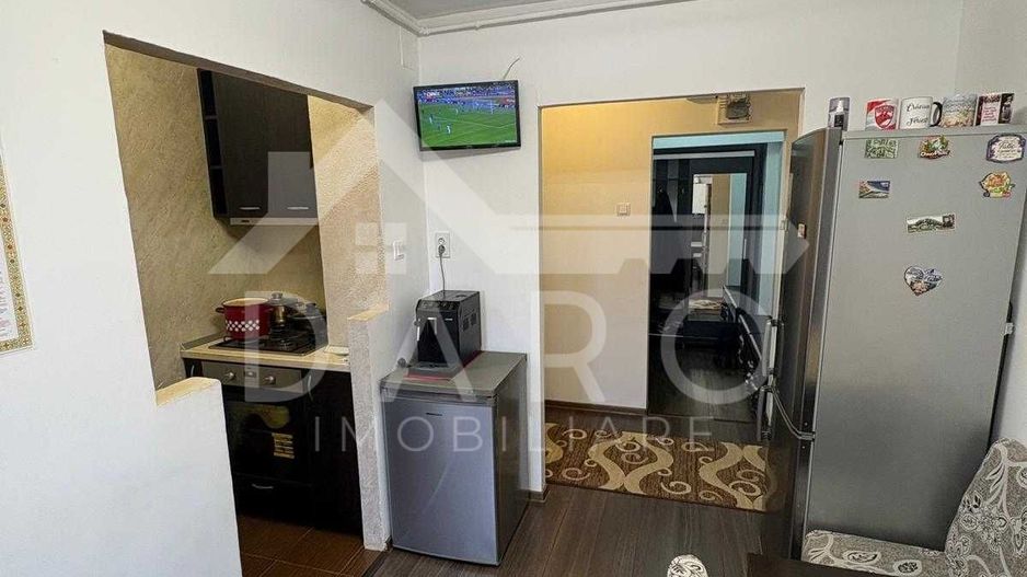 Apartament cu 3 camere - Poză 2