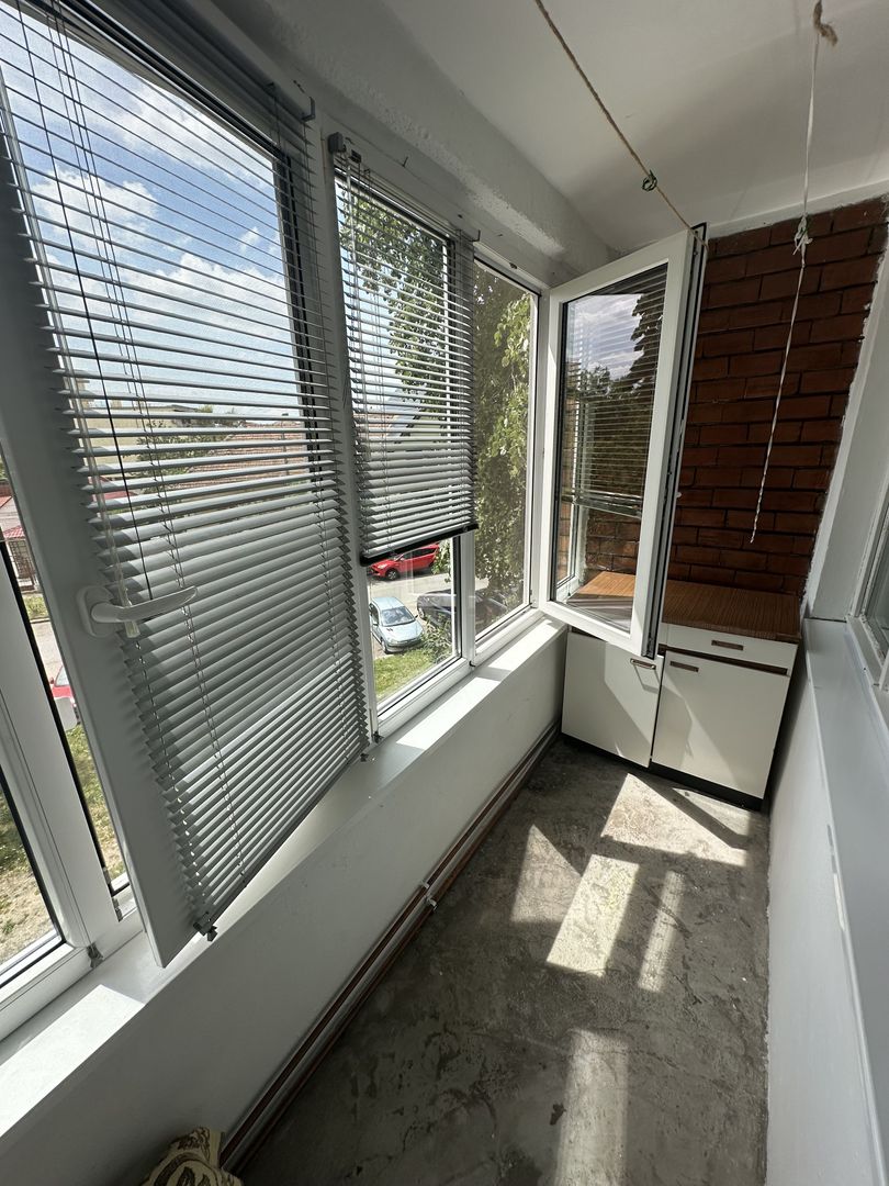 Apartament 2 camere etaj 2  decomandat - Poză 10