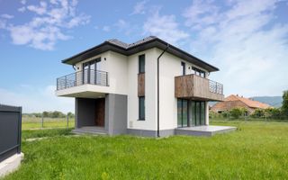 Casa individuala 4 camere, teren de 596 mp, partial mobilata, Cristian - Poză 1