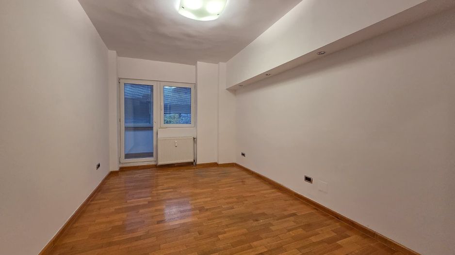 Apart 3 camere birouri stradal Bulevardul Unirii colt Nerva Traian - Poză 18