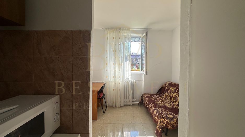 Garsoniera, Take Ionescu - Poză 5