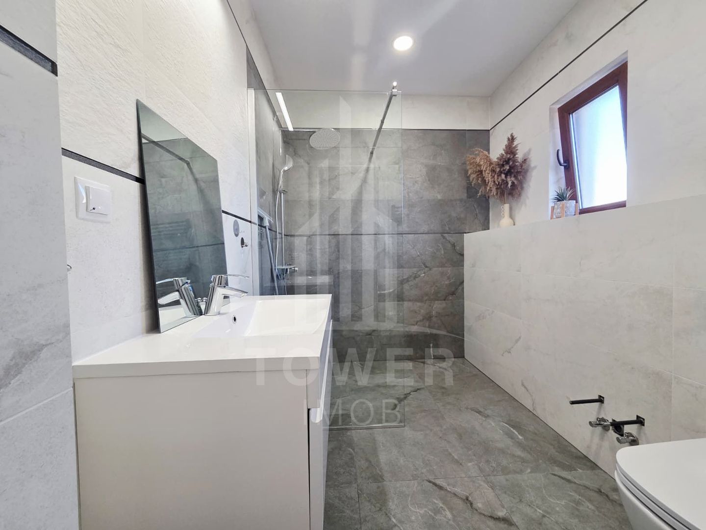 Duplex spațios și complet utilat | Șelimbăr, zonă liniștită - Poză 12