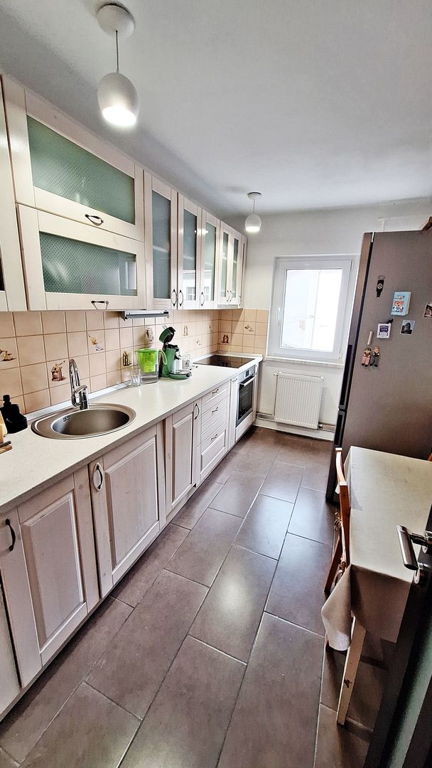 Zona Onix apartament 3 camere decomandat, etaj 1, mobilat, 155000 euro - Poză 8