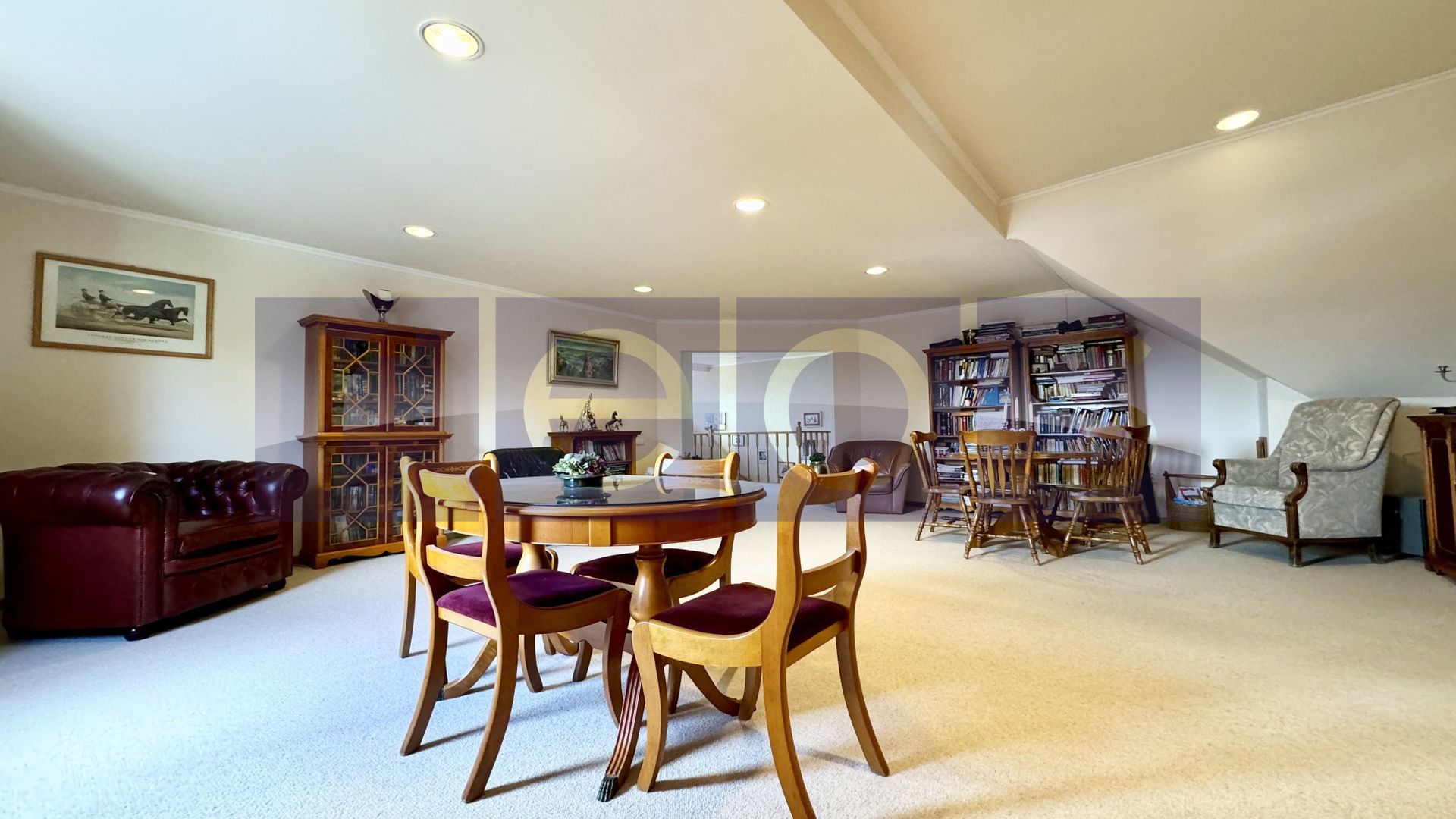 VANZARE VILA UNICA | PISCINA | TEREN 2.200 MP | CORBEANCA | OSTRATU - Poză 9