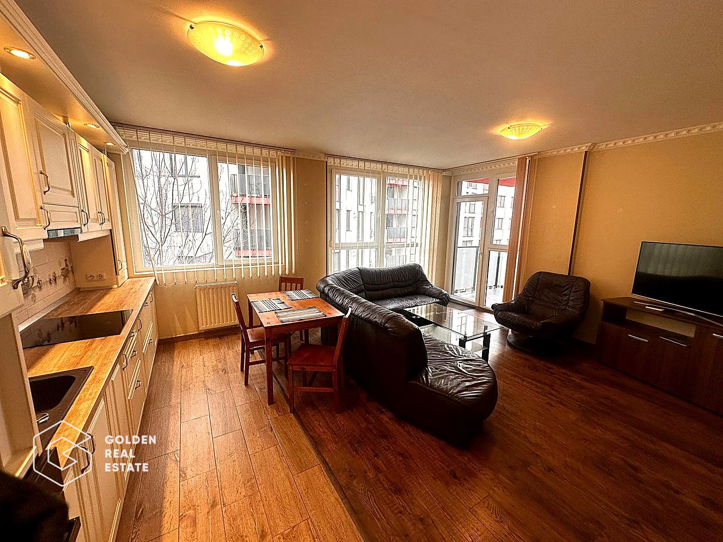 Apartament superb, Ared Kaufland, 3 camere, etaj 3, centrala proprie si balcon - Poză 4