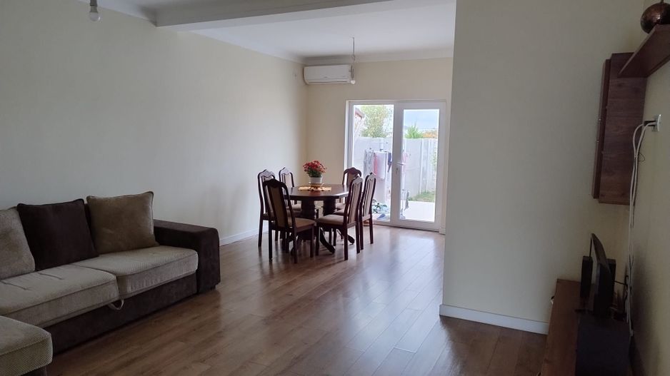 Casa pe parter in Bucovat - Poză 6