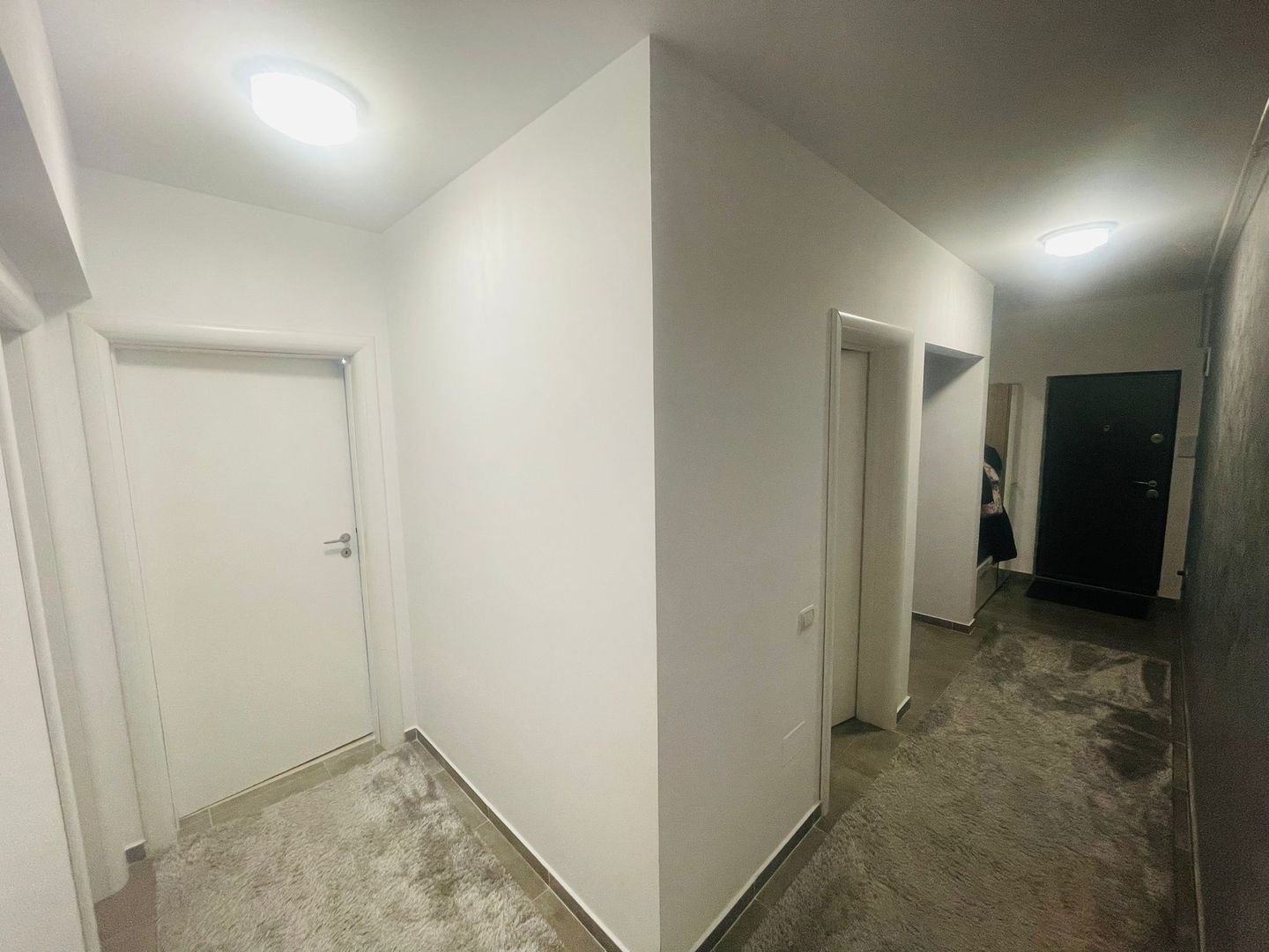 AP. 3 CAMERE - PARCARE INCLUSA, BUCATARIE INCHISA, CENTRALA, COMIS 0% - Poză 4