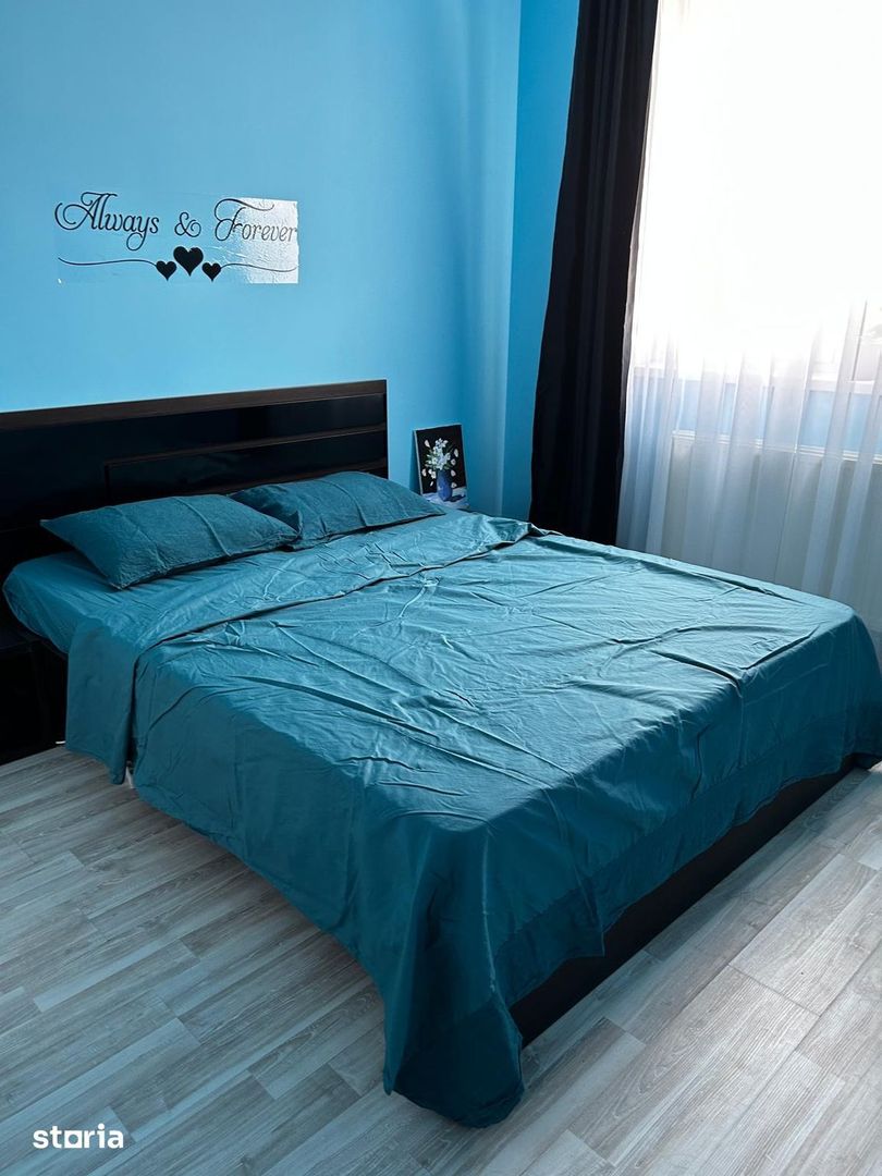 Vând apartament 3 camere, mobilat și utilat cu loc de parcare inclusă - Poză 11