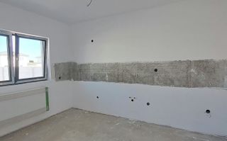 BÂCU, CASĂ/ VILĂ P+1ET+Pod, teren 484 mp, 4 camere, 3 bai, STB - 800 m - Poză 5