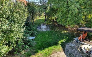 Casa cu 5 camere, 1500 mp teren, Centru. Pretabila pentru muncitori - Poză 13