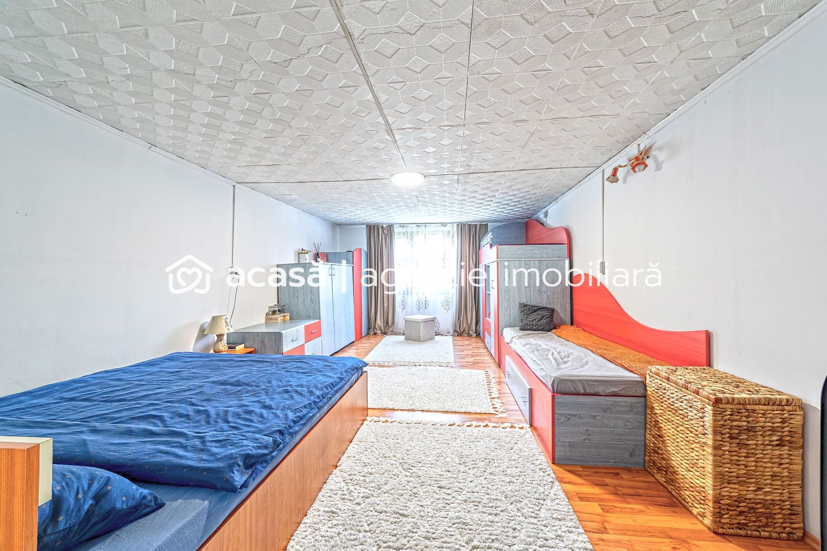 Casă într-o zonă liniștită, pe Insula Mureș - Poză 4