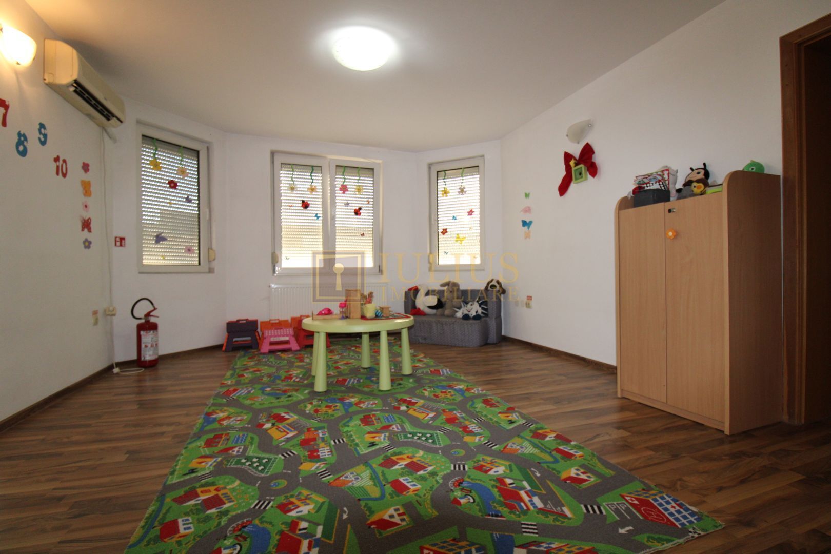 Casa ideala pentru activitati Comerciale. (gradinita, after school, ...) - Poză 25