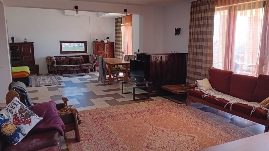 Apartament la parterul unei vile | 70 mp | 2 parcari | Iris - Poză 2