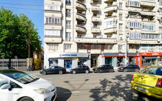 Spatiul comercial 100 mpu str.Sf Vineri colt cu B-dul Corneliu Coposu - Poză 1